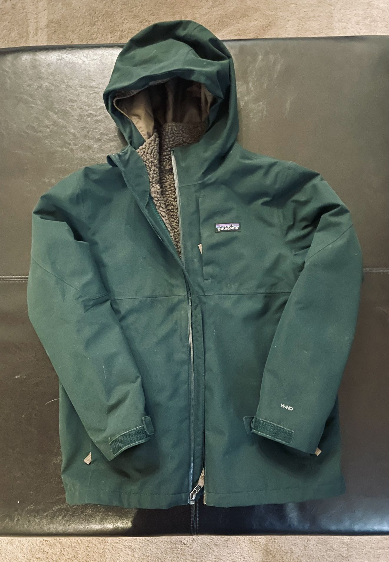 Boys Patagonia 3-in-1 Winter Coat, Medium, Excellent Conditon