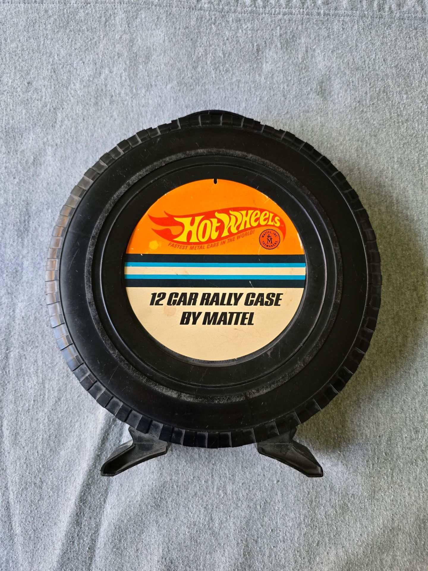 Vintage Hot Wheels 12 Car Case