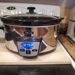 Bella Slow Cooker