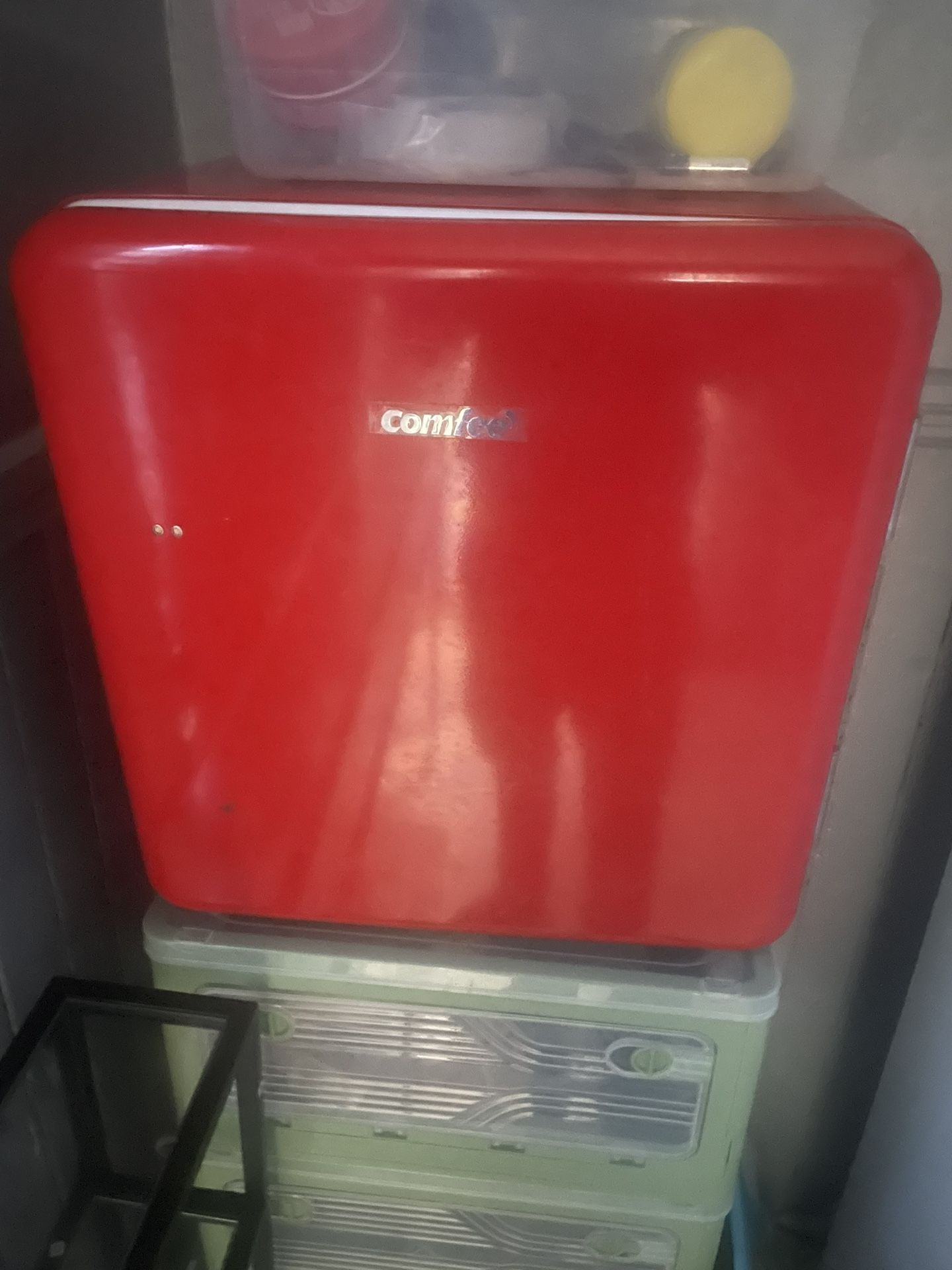 Comfee Mini Fridge 