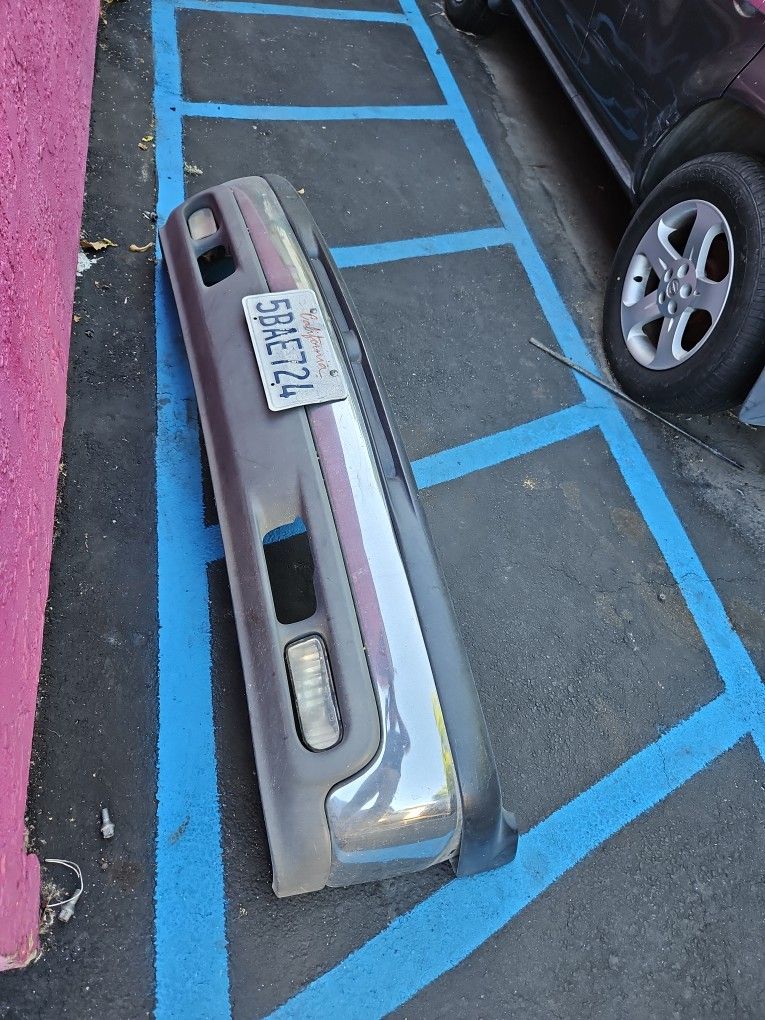 2003 Chevrolet Gmc Suburban Tahoe Front Bumper
