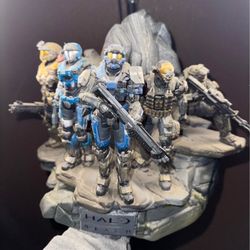 Halo Reach Noble Team Statue