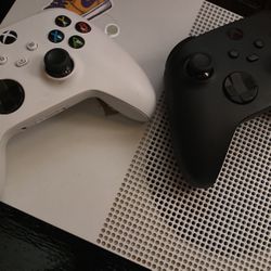 Xbox One S-  Great Bundle 
