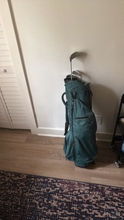 Basic Golf Clubs and Bag - Women
