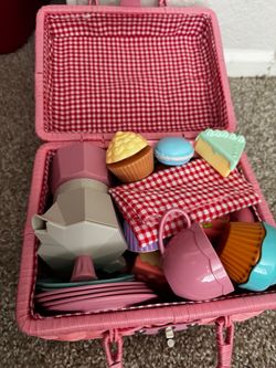 Picnic basket