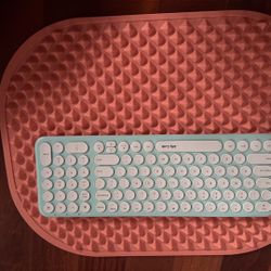 Wireless Keyboard : Mint Color 