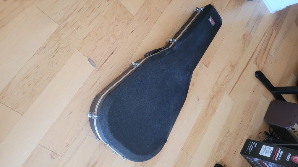 Gator Acoustic Guitar Case
