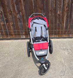 Thule UrbanGlide Jogging Stroller