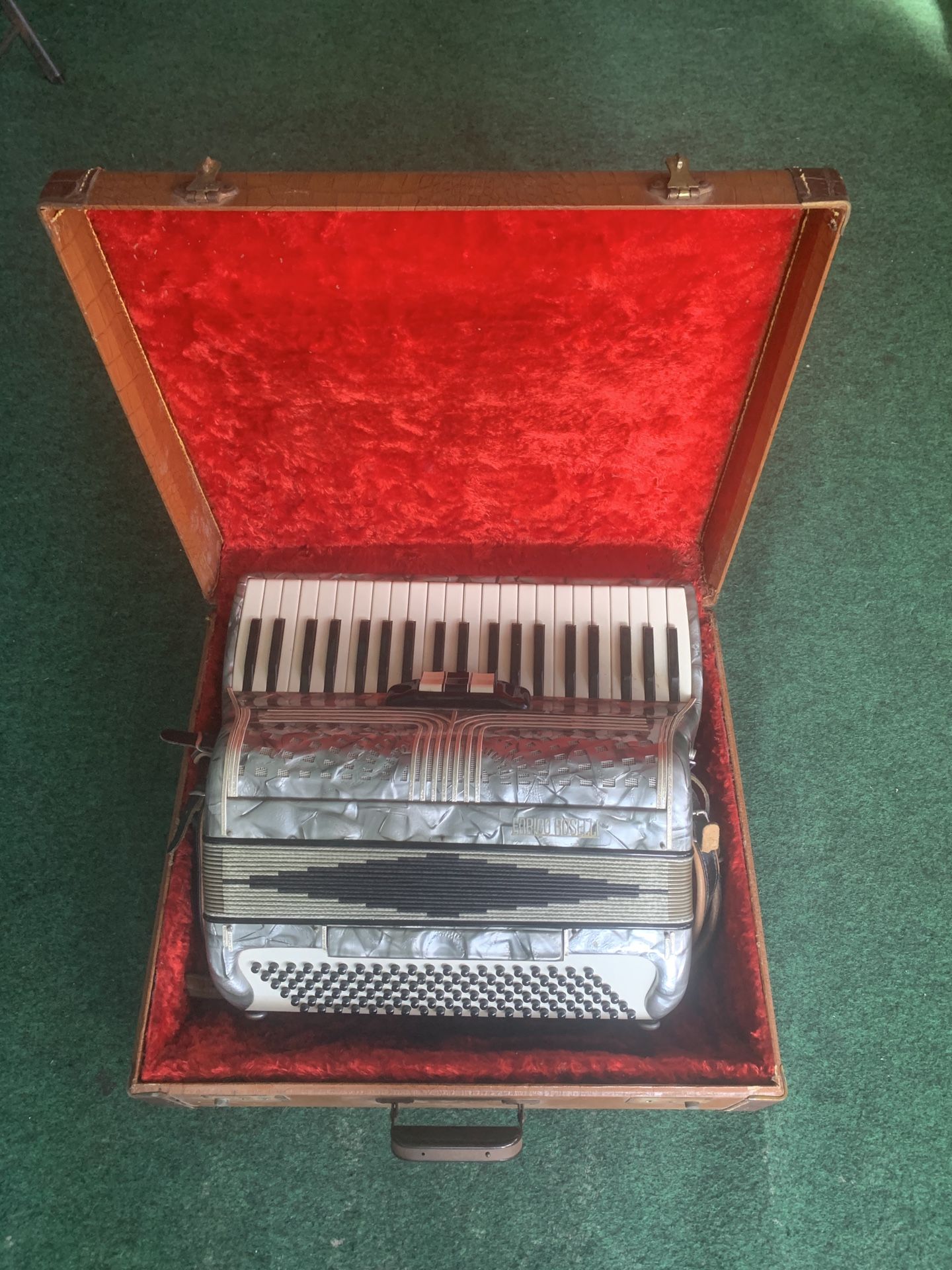 VINTAGE SILVER ENRICO ROSELLI ACCORDION 