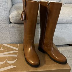 brown leather boots 