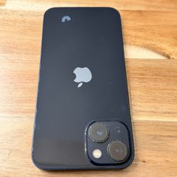 iPhone 13 256GB Unlocked For Any Company ✅Black Dot On The Screen ✅Price Firm✅