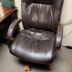 Vintage Executive Office Chair