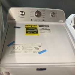 MAYTAG TOP LOAD WASHER WITH DEEP FILL 5.2 CU. FT.