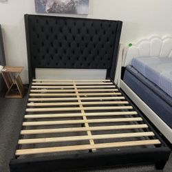 Queen Platform Bed Frame Black Velvet 