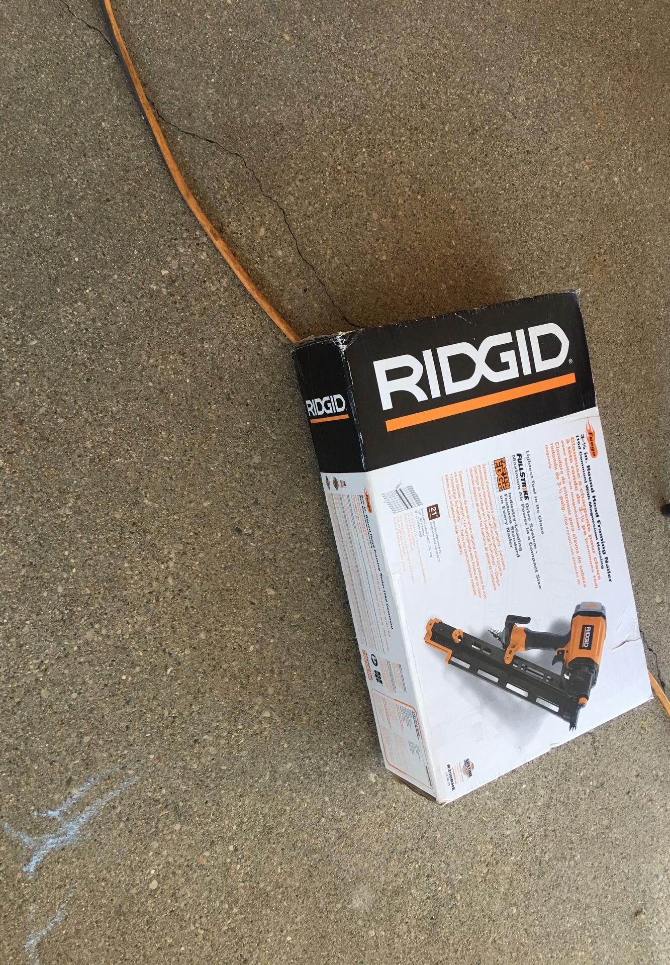 Ridgid 3 1/2 in. Framing nailer New in box