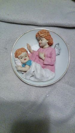 Small porcelian plate plaque