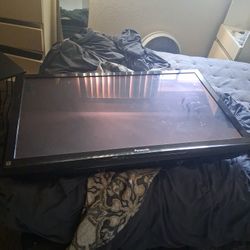 Panasonic  Flat-screen 