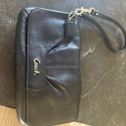 Coach Ashley Y2K Vintage Wrislet/wallet