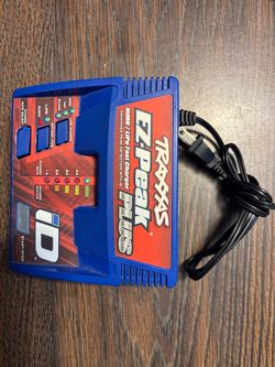 Traxxas LiPo charger
