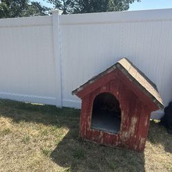 DOG HOUSE FOR SALE