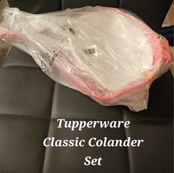 Tupperware Classic Colander Set Of 2