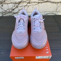 Nike Vomero Plus  10 W/ 8.5 M