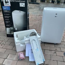 LG LP0721WSR 7,000 BTU (DOE) 115-V Portable Air Conditioner Cools 300 Sq. Ft.