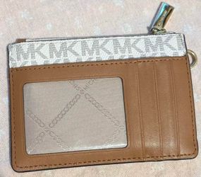 Micheal kors wallet
