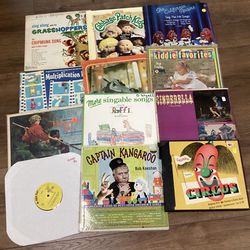 Children’s 12 Piece Vinyl Record Collection