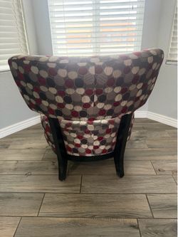 Accent chairs