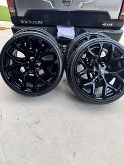 26s 6 Lug Chevy GMC Nissan Cadillac rims And Tires
