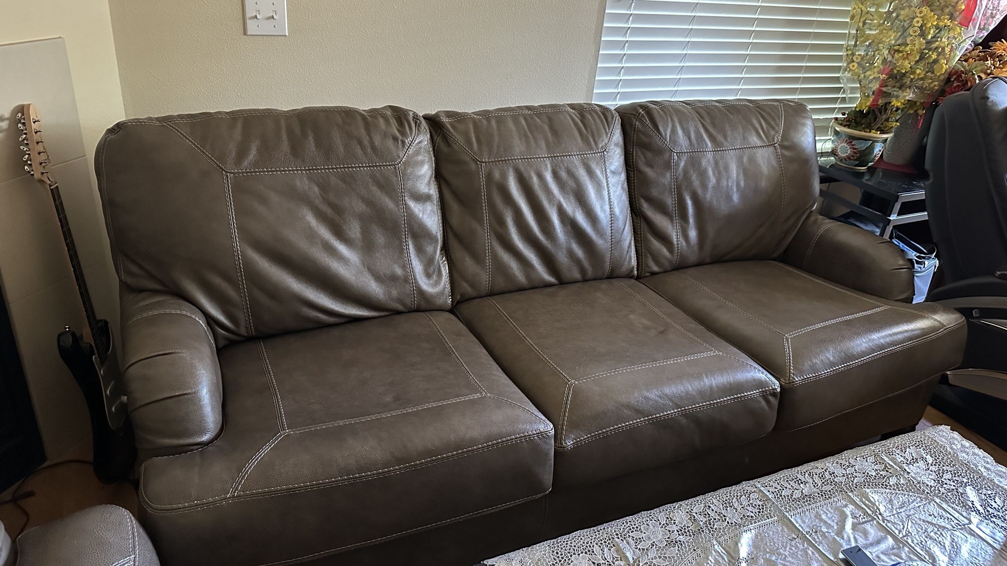 Leather Sofa With Queen Pull Out Bed And Love Seat