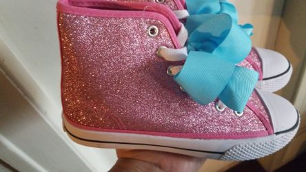 Jojo shoes size 4
