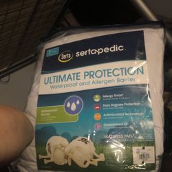 Serra Waterproof and Allergen Barrier 