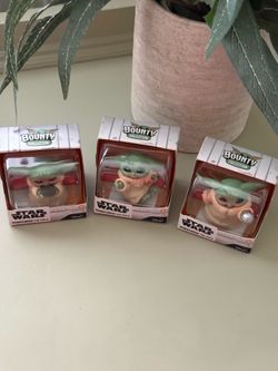Star Wars Grogu Figure Trio in Light Green and Beige