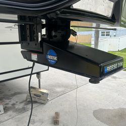 Rv Fifth Wheel Hitch