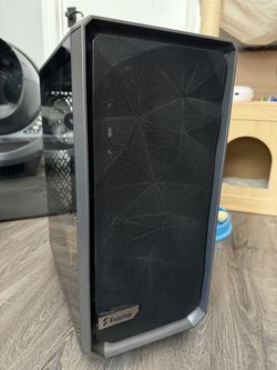 Fractal Meshify 2 Compact Case with Fans