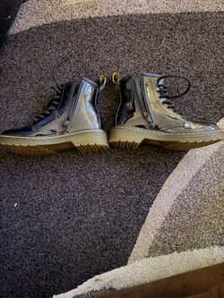 Size 13 In Girls Dr.Martens