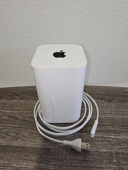 Apple Airport Extreme Base Router