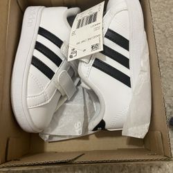 Adidas For Toddler Size 6
