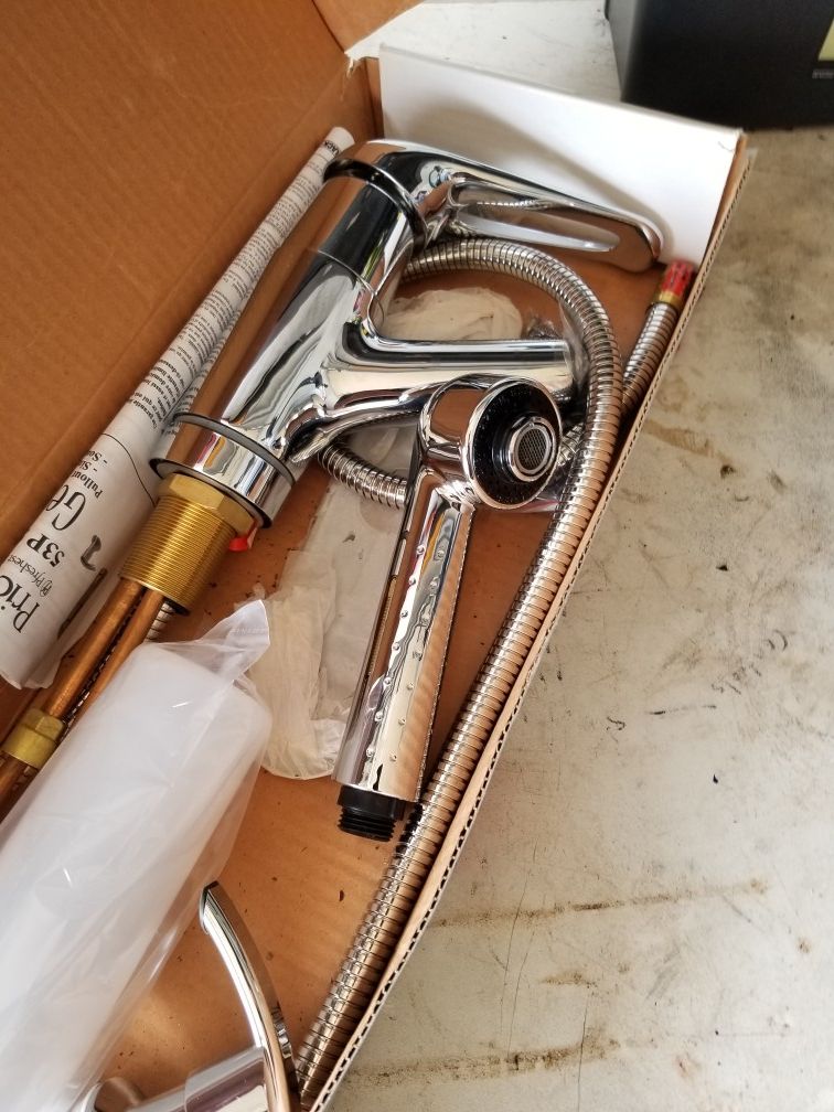 Price pfister kitchen faucet