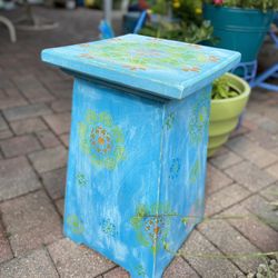 Wooden Accent Table/plant Stand/stool. 