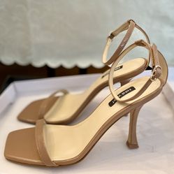 Nine West Beige Patent Sandal Heels