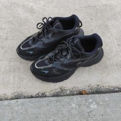 L003 Used Neo Shot Athletic Lacoste Sneakers Sport Shoes 9.5