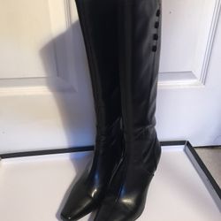 Woman’s Black Boots, Size 8 New W Box (yes Available)