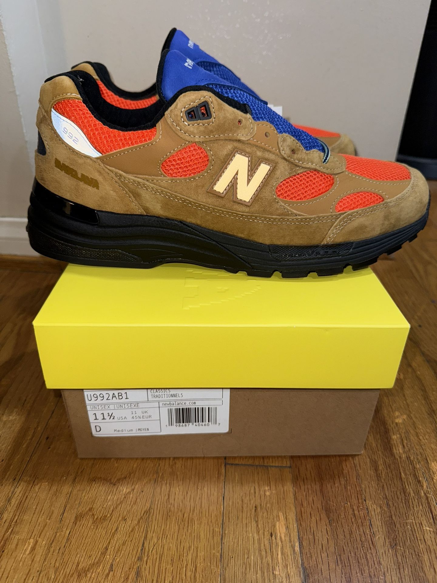 New Balance 992 Baklava Tiger Eye Mens Sz. 11.5