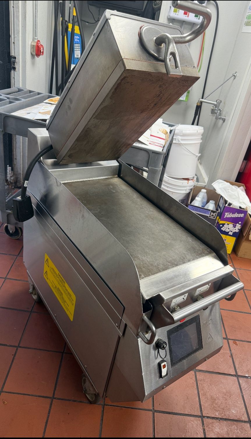 Taylor Single Clam Shell MODEL L828  ELECTRIC 1 PLATEN 12" GRILL