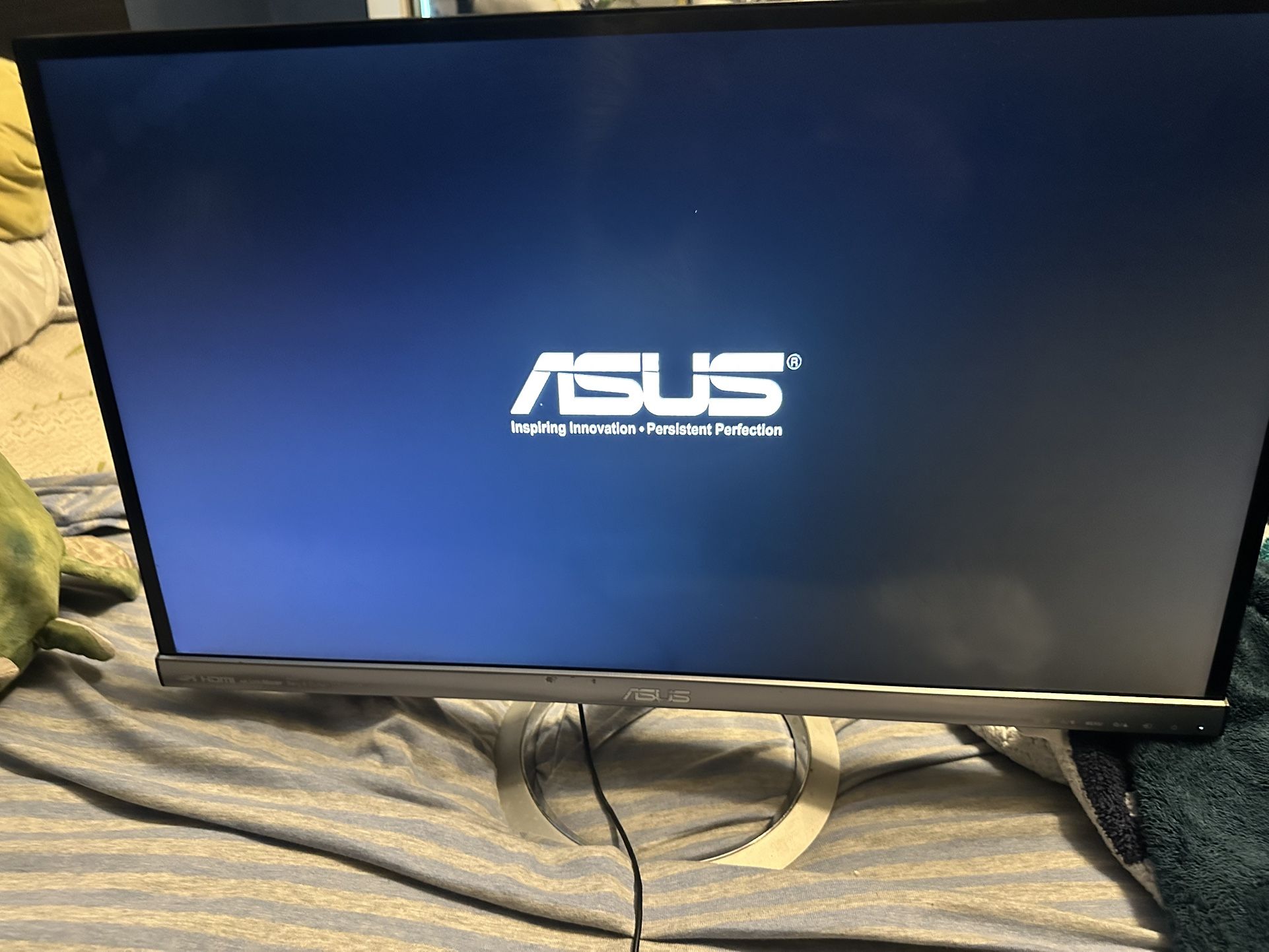 27.5 Inch Asus Monitor