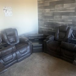 Leather Recliner Sofas