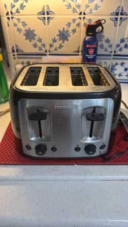 Black and Decker Toaster